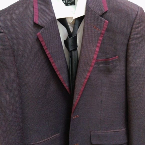 Maroon Burgundy Men Toxedo Blazer Size 38 a must have ! - Picture 2 of 9